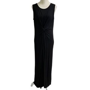 T TAHARI maxi black dress - M